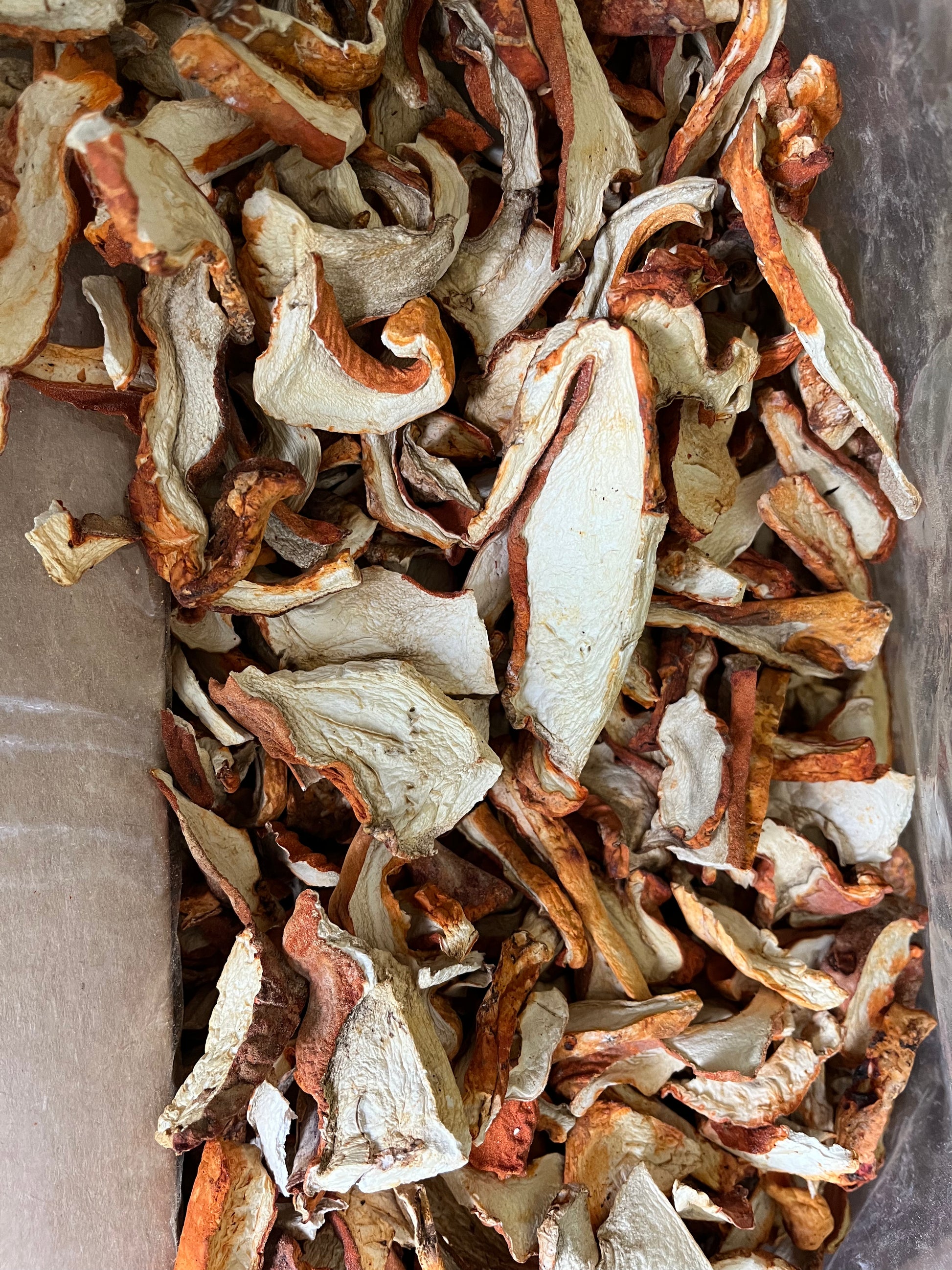 Dried wild lobster mushroom - Diversified Farm 