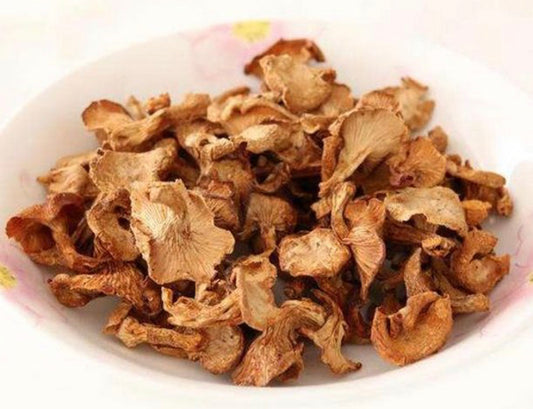 Dried wild chanterelle mushrooms - Diversified Farm 